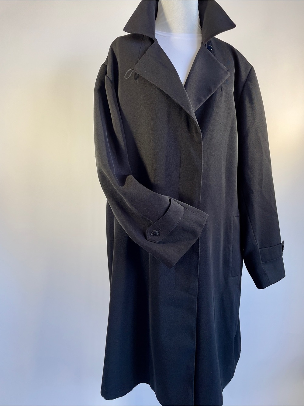 Fen-Nelli Signature Black Oversized Swing Coat / Trench Coat – Size 13/14